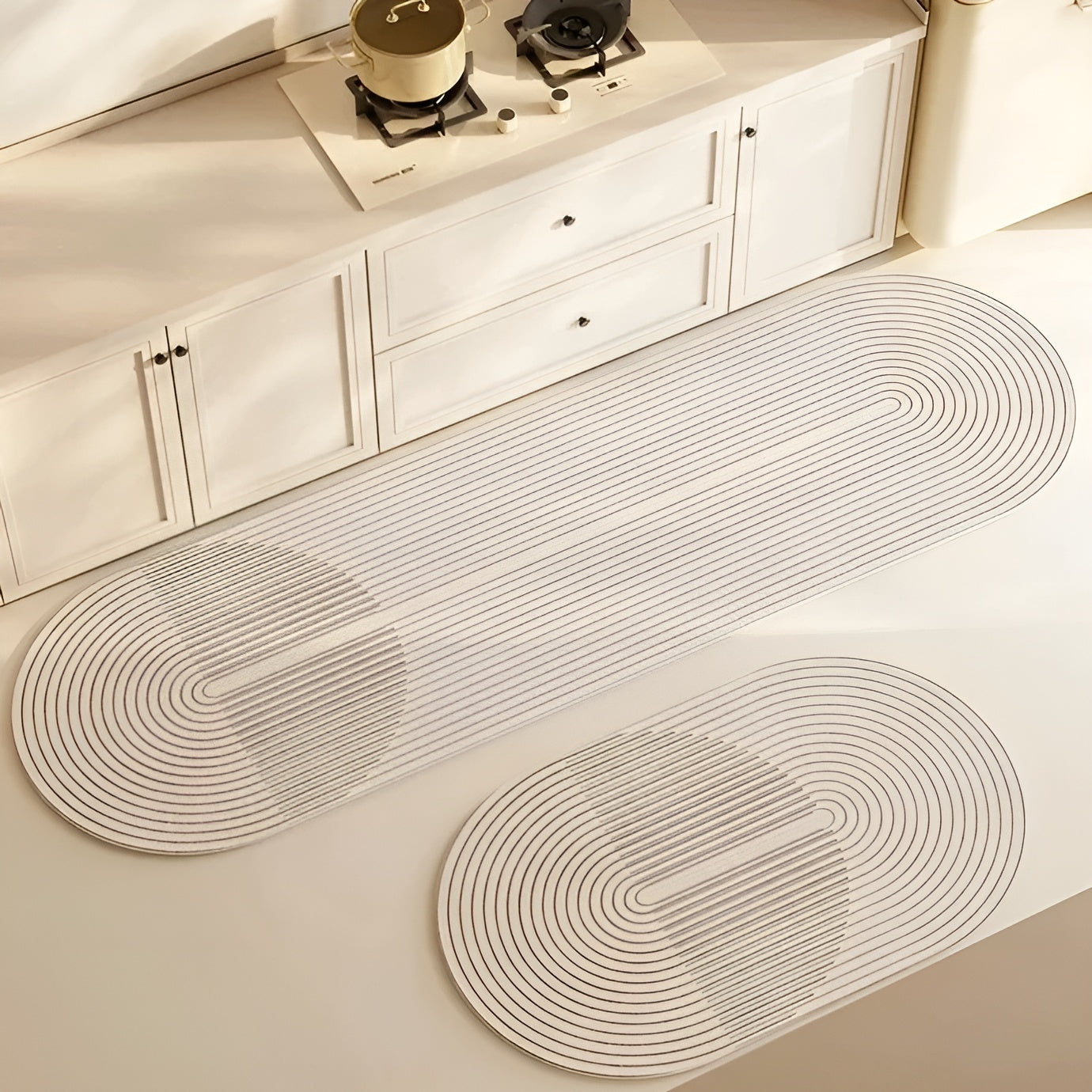 Diatomite Bath Mat – Soft, Non-Slip, Highly Absorbent AquaStone Design