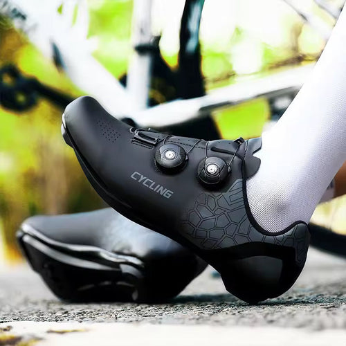 SmartFit Clipless Cycling Shoes for Effortless Pedaling