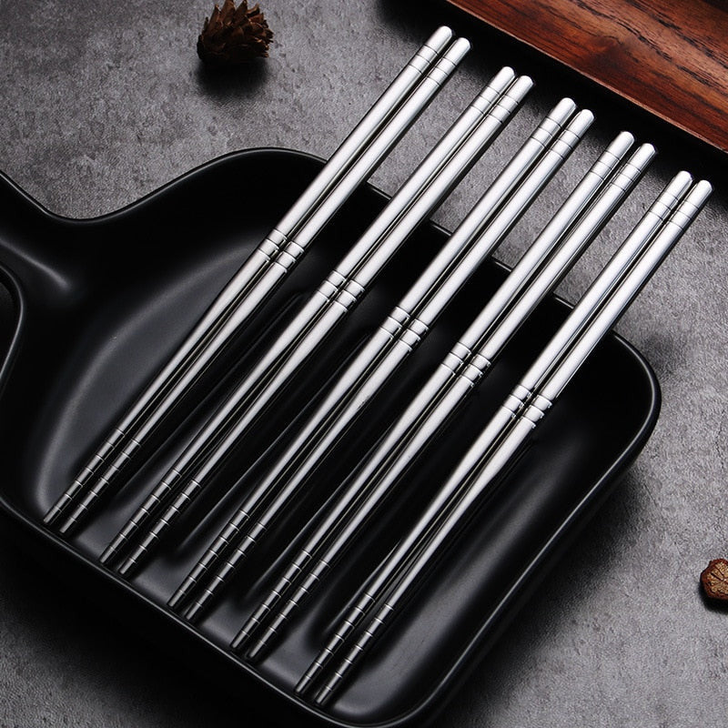 Chopstick Set in Stainless Steel – Elegant Dining Tools