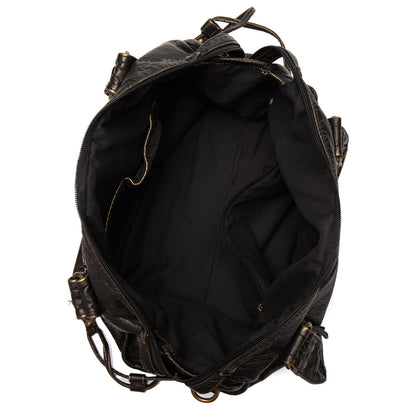 Black Tote Bag for School – Modern Practicality with Retro Elegance