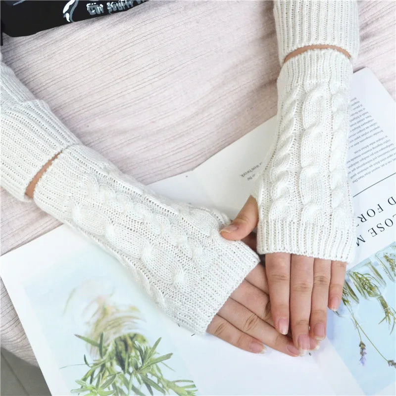 Stylish Knit Fingerless Wrist Warmers for Women | Cozy & Fashionable