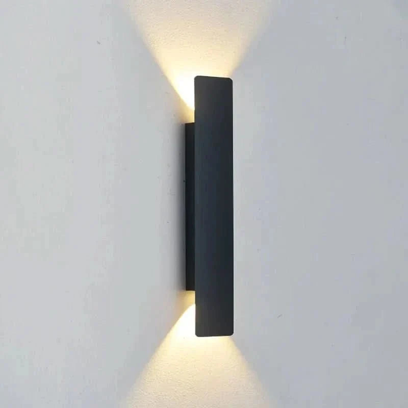 Waterproof Wall Light Fixture for Outdoor Use