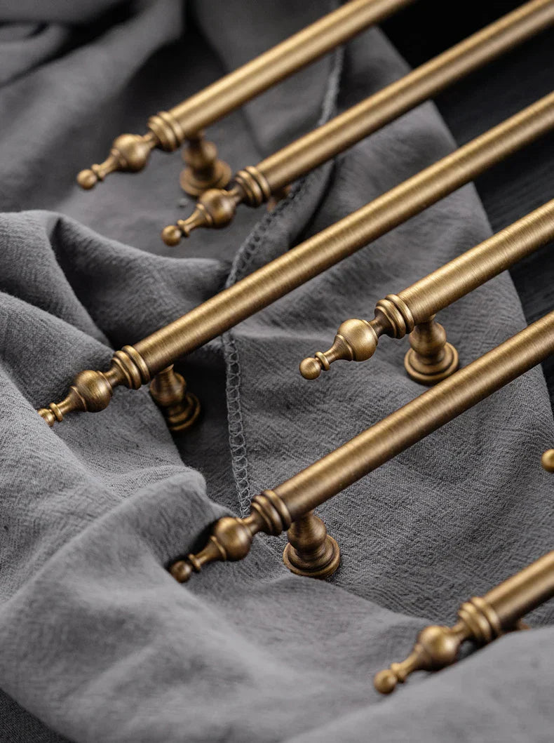 Bronze Furniture Handle Taalita for Cabinet and Drawer