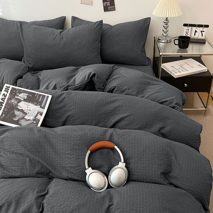 Jacquard Bed Linen Set for a Bold Home Décor Look