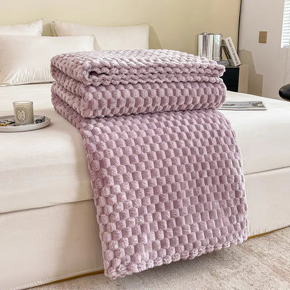 Checked Plaid Soft Velvet Blanket - Cozy Warm Throw for Sofa and Bed