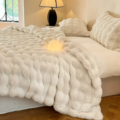 Cozy All-Season Throw Blanket with Reversible Bubble Design