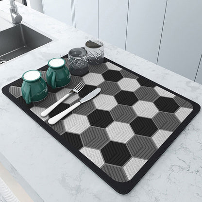 Absorbent Kitchen Mat for Drying Dishes – Safe and Functional