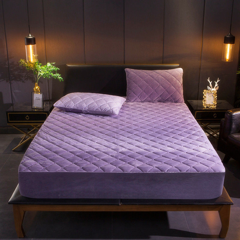 Thick Mattress Cover for Winter | Extra Warm | Breathable & Antibacterial