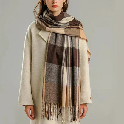 Elegant Warm Scarf - Luxurious Style