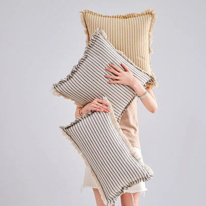 Jacquard Patterned Pillowcase with Fringes - Cotton and Linen Blend