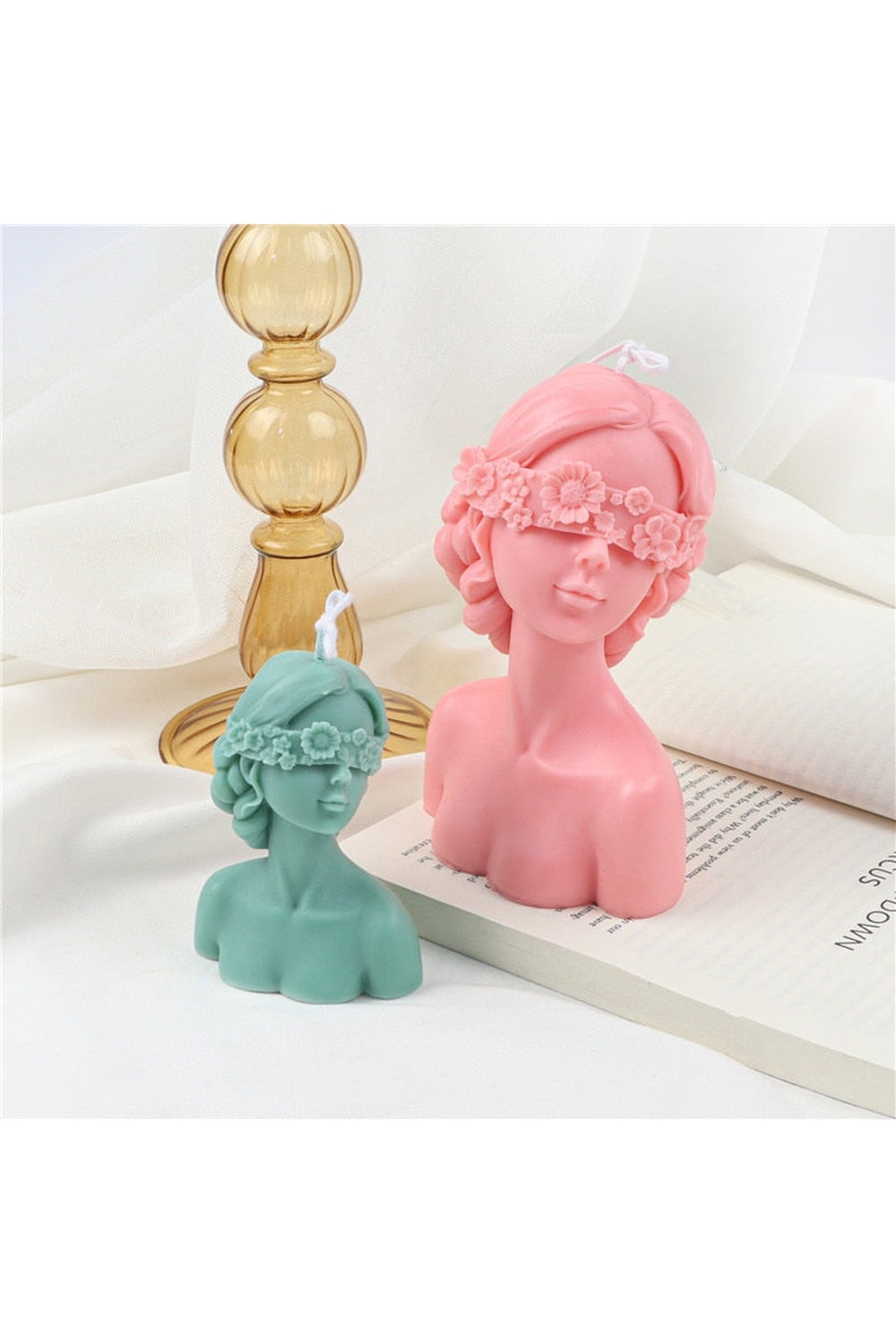 Candle in Elegant Shape for Home Decor