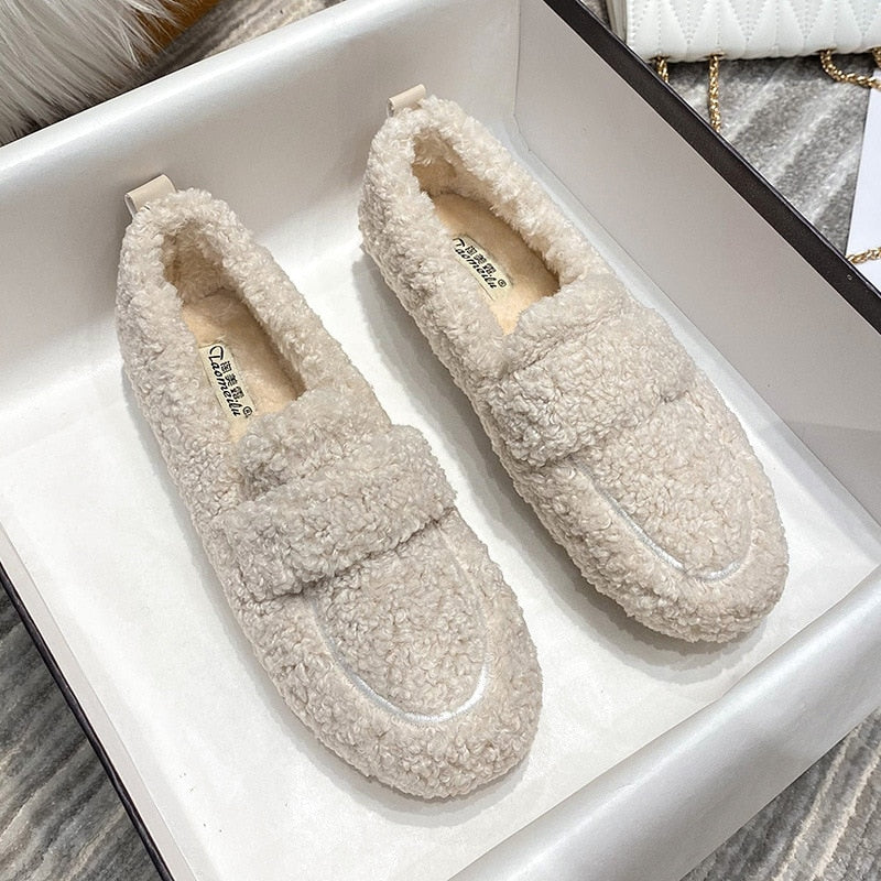 Cozy Slippers for Comfort and Relaxation