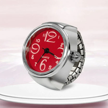 Chic Finger Timepiece - The Ultimate Accessory