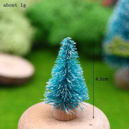 Mini Christmas Tree on Sisal Base - Decorated Cedar and Pine with Beads and Star - Table Decoration & Figurine 4.5–13 cm