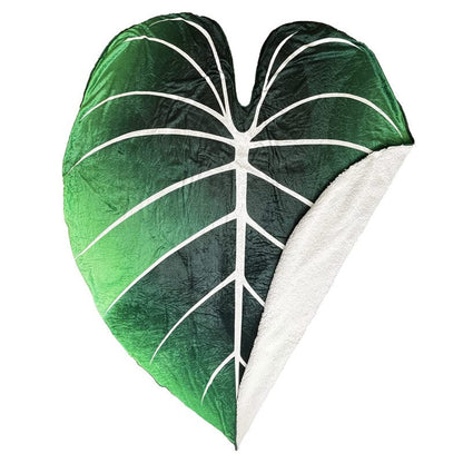 Leaf-Shaped Fleece Blanket – Last Day Discount