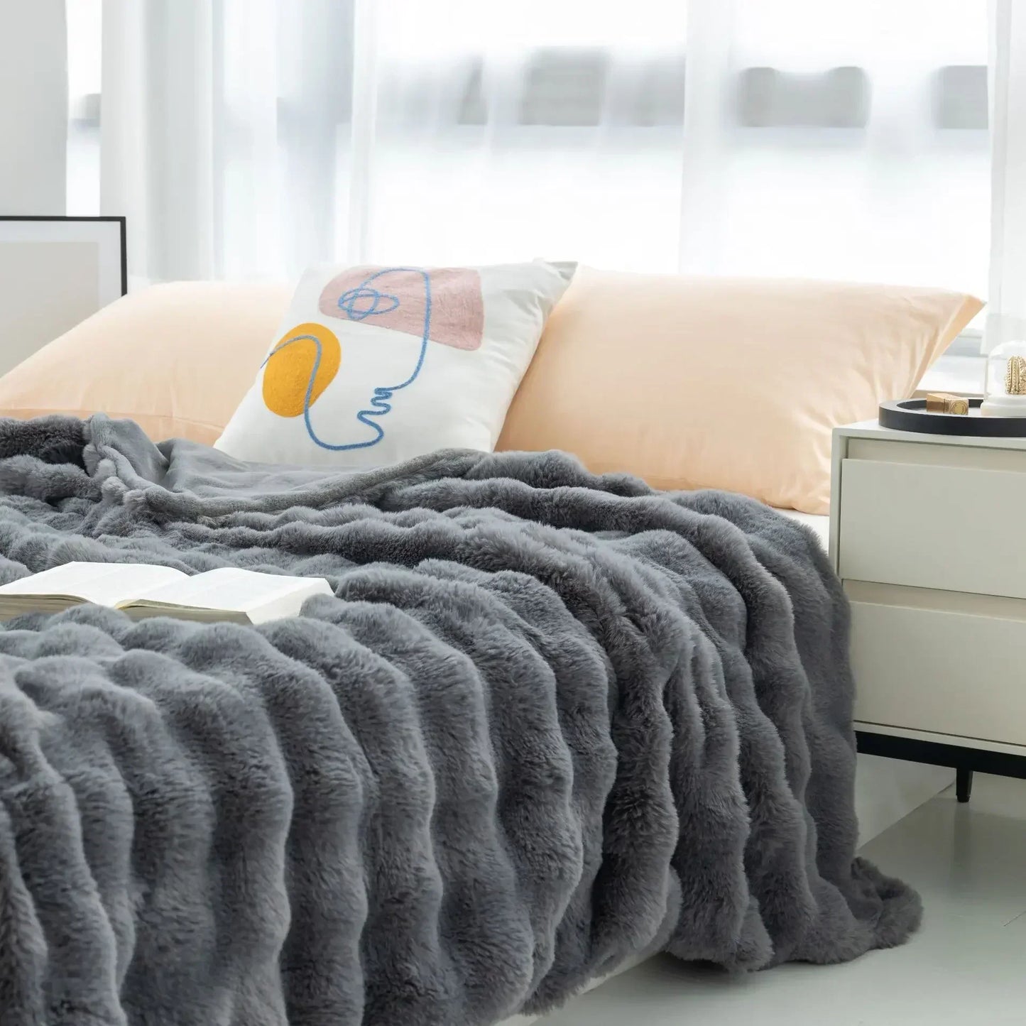 Textured Blanket - Reversible Design for Couch, Bed, or Living Area