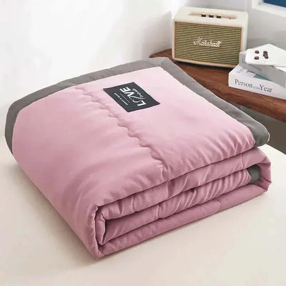 Modern Duvet Quilt - Luxurious Comfort for Any Home
