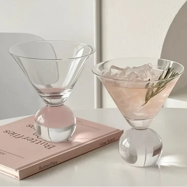 Globe-Shaped Cocktail Glass – Elegant Crystal Martini Drinkware