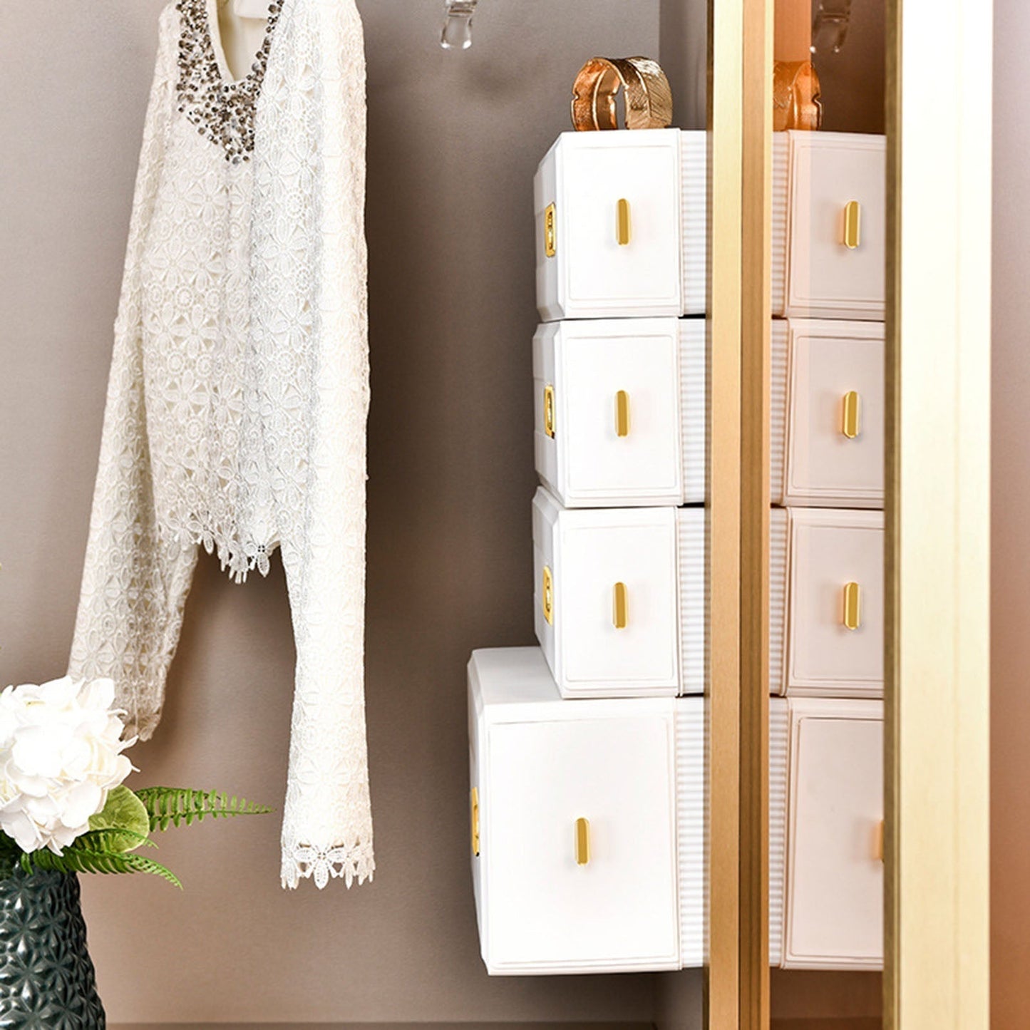 Invisible Drawer – Create Extra Space Instantly and Eliminate Clutter