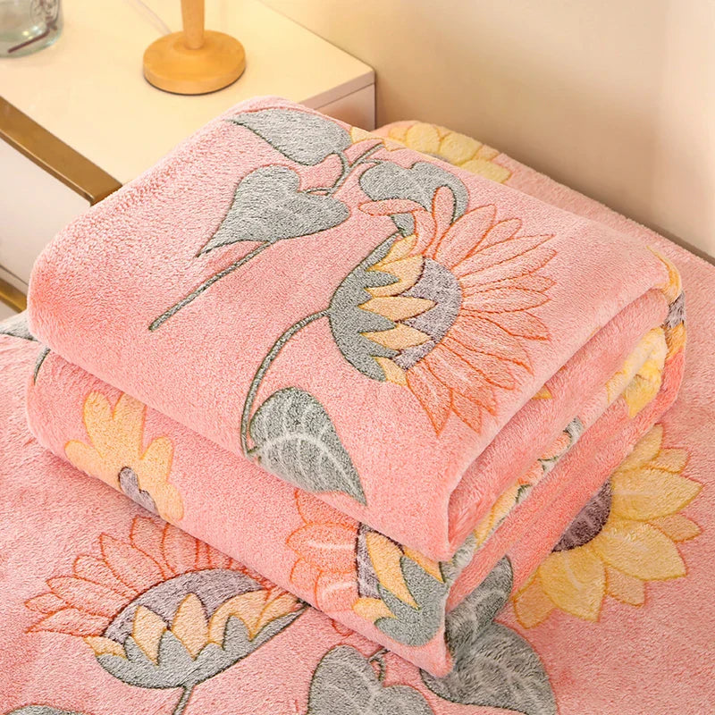 Cozy Floral Blanket | Soft Home Throw for Bed, Sofa & Travel | Skin-Friendly & Vibrant Colors