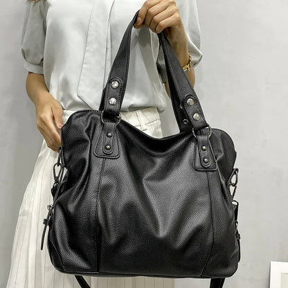 Spacious Shoulder Bag – Stylish and Practical Design