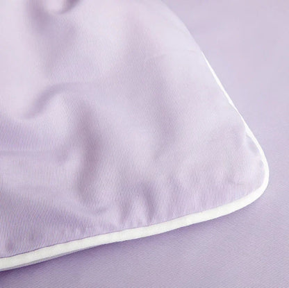 Cooling Blanket for Summer — Lightweight Ice Silk Comforter, Twin/King Size
