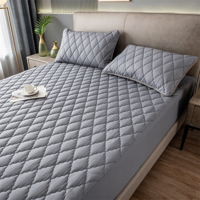 Waterproof Mattress Protector with Anti-Slip Design