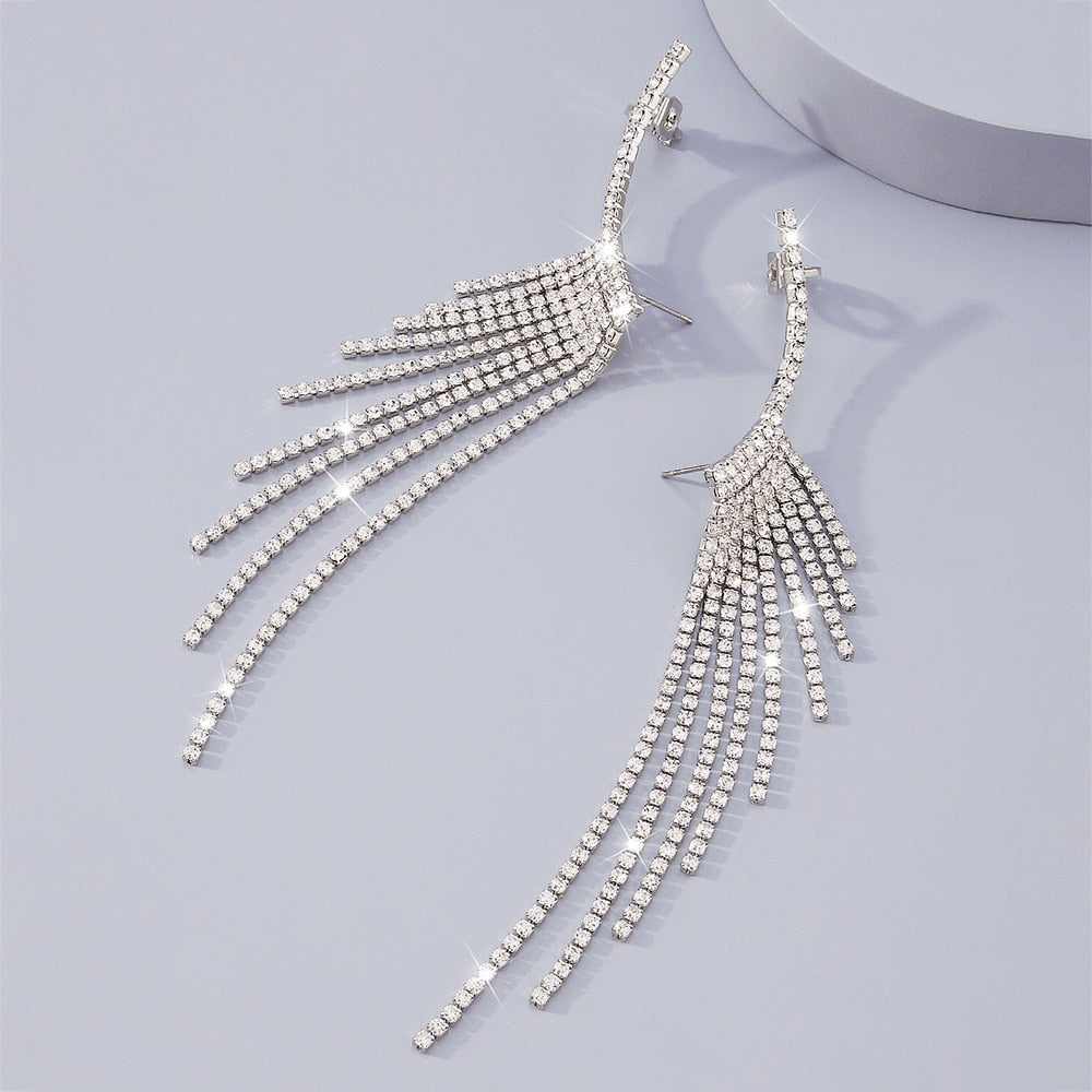 Charming Diamond-Inspired Arc Hoop Earrings