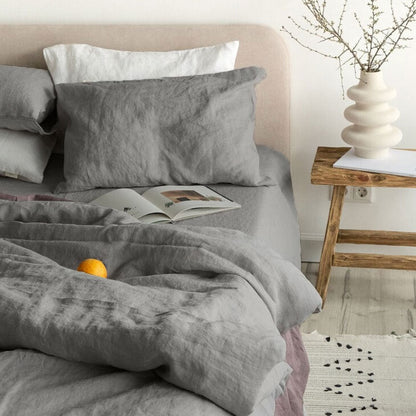 Minimalist Bedding Collection for Stylish Home Environments