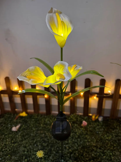 Solar LED Garden Light in Calla Lily Design | Waterproof Outdoor Fixture with Stake for Lawn & Patio