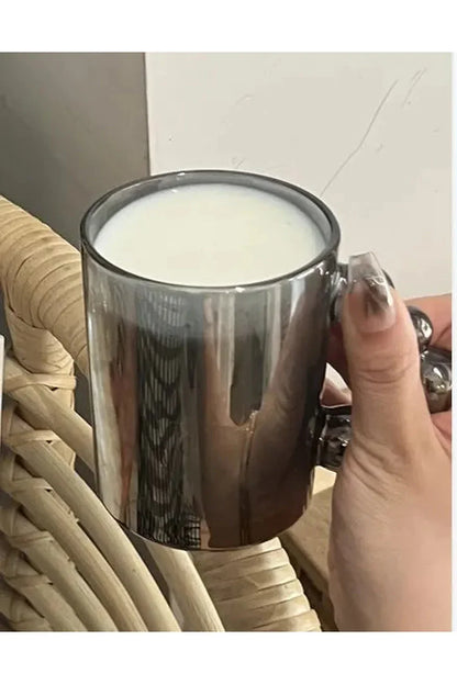 Elegant Crystal Tea Mug for Afternoon Indulgence