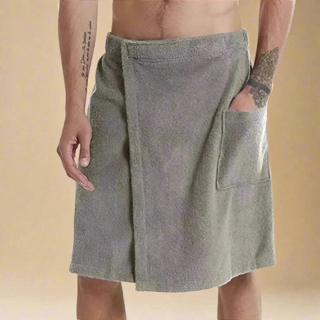 Comfortable Bath Wrap with Velcro Closure and Pocket