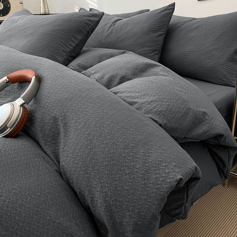 Jacquard Bed Linen Set for a Bold Home Décor Look