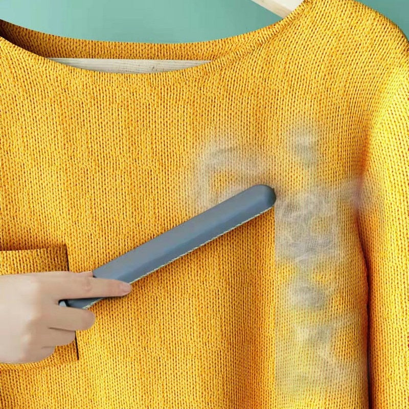 All-in-One Pet Hair and Lint Cleaning Tool