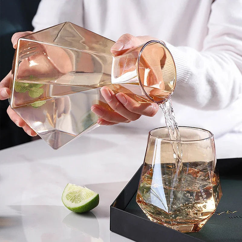 Drinkware Set with Diamond Design – Jug and Tumblers