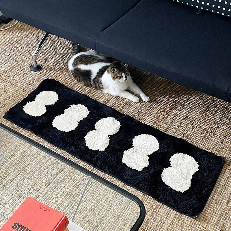 Narrow Abstract Rug in Black and White Design