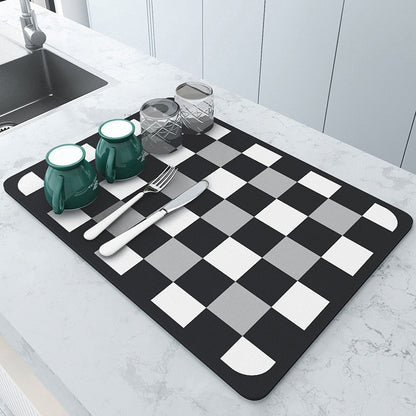 Absorbent Kitchen Mat for Drying Dishes – Safe and Functional