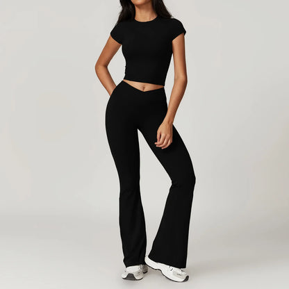 Women's Yoga Outfit - 2-Piece Set with Crop Top and High-Waisted Leggings