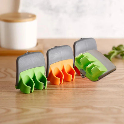 Ergonomic Vegetable Peeler with Stainless Steel Blade and Comfortable Handle