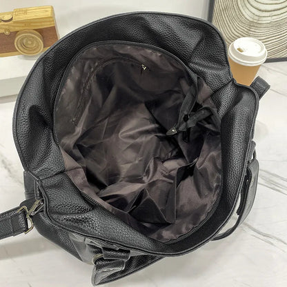 Spacious Shoulder Bag – Stylish and Practical Design