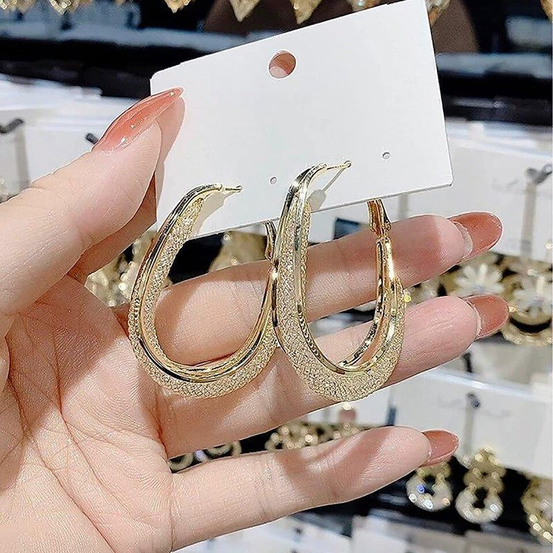 Radiant Twist Hoop Earrings for a Dazzling Look