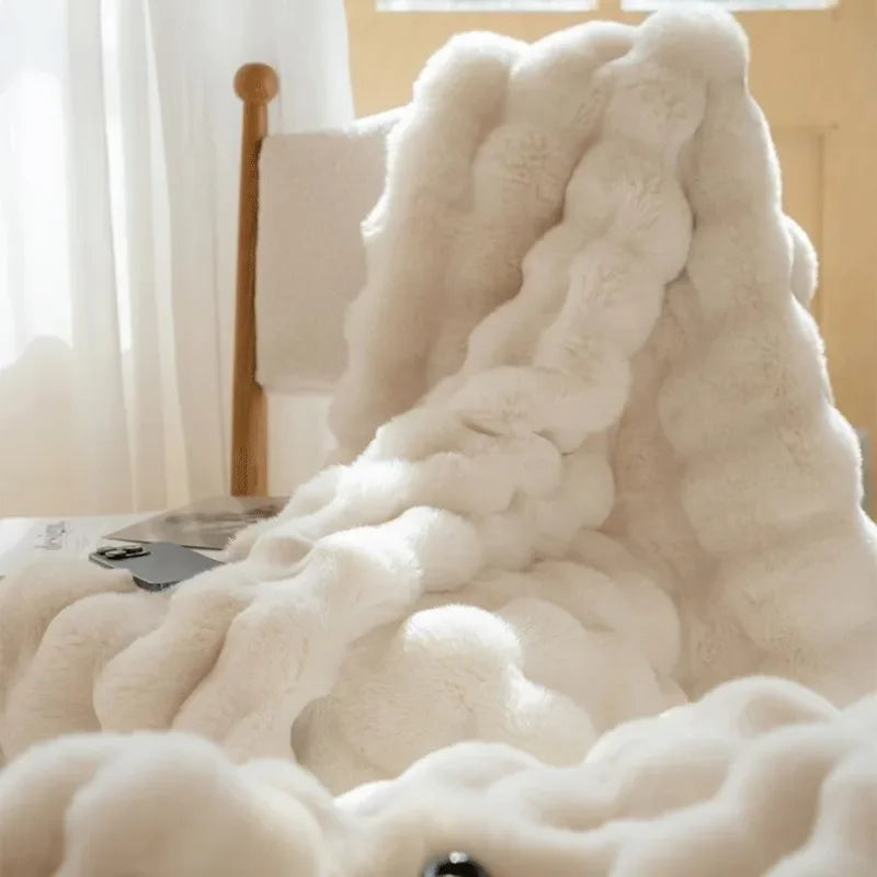 Cozy All-Season Throw Blanket with Reversible Bubble Design