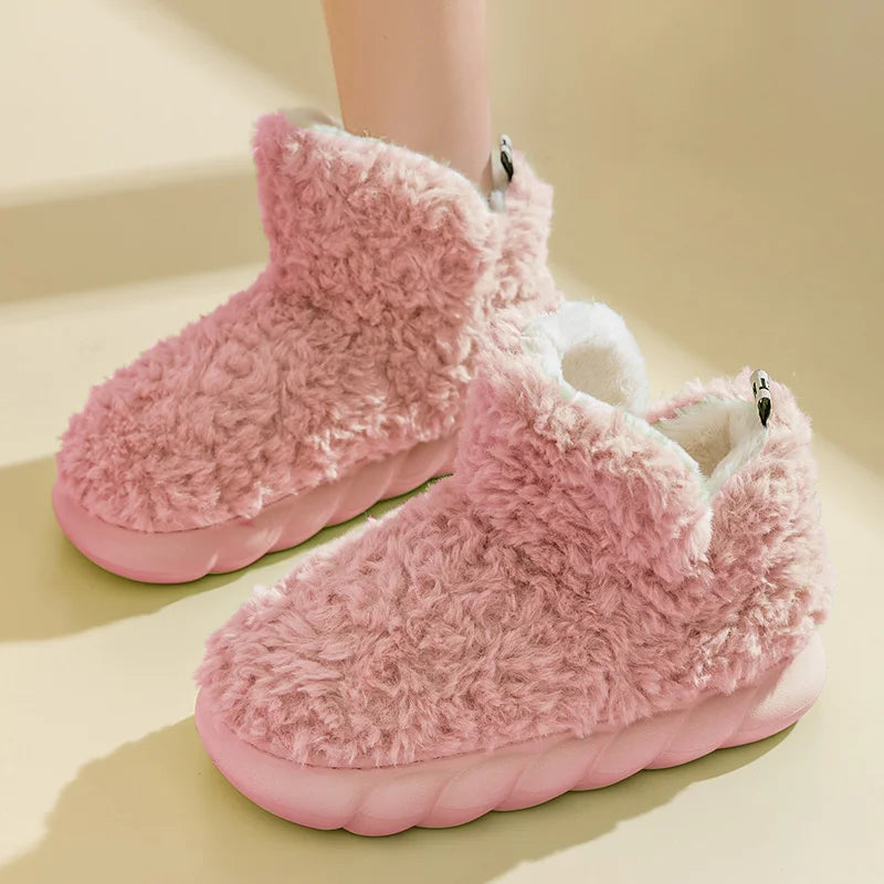 Women's Slippers - Soft & Warm - Plush & Cotton - Ideal for Home and Quick Outdoor Use