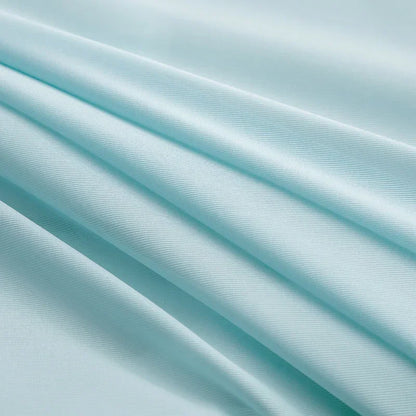 Cooling Blanket for Summer — Lightweight Ice Silk Comforter, Twin/King Size