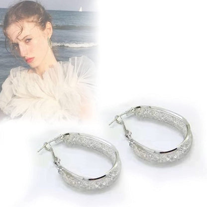 Radiant Twist Hoop Earrings for a Dazzling Look