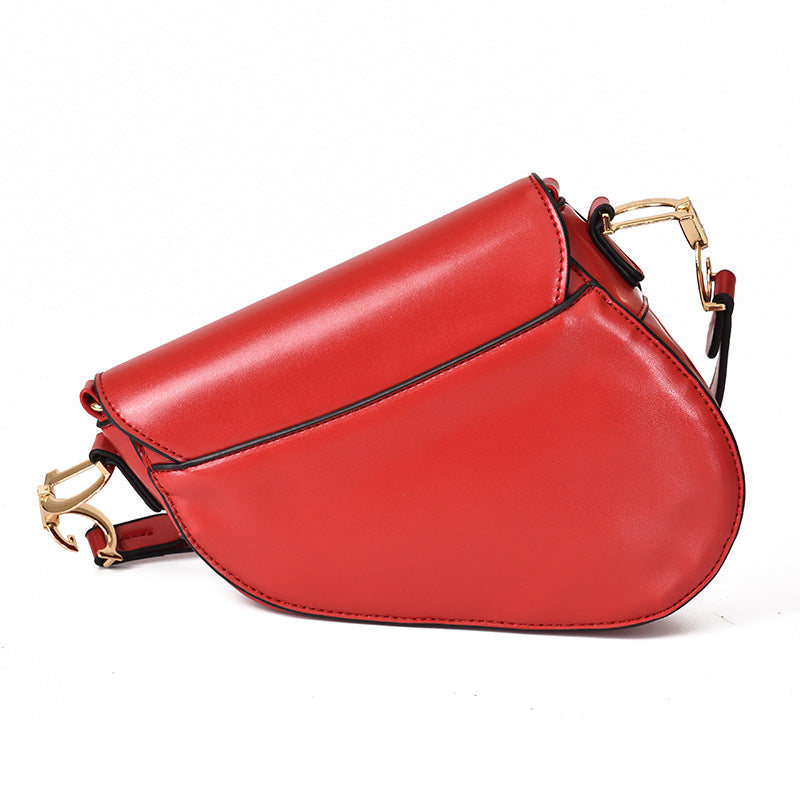 Exclusive PU Leather Shoulder Bag for Women – Stylish Saddle Design