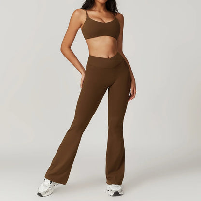 Women's Yoga Outfit - 2-Piece Set with Crop Top and High-Waisted Leggings