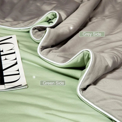 Cooling Blanket for Summer — Lightweight Ice Silk Comforter, Twin/King Size
