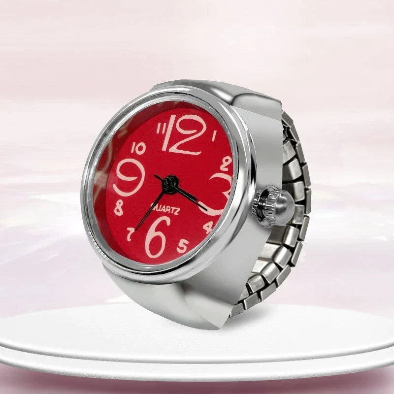 Chic Finger Timepiece - The Ultimate Accessory