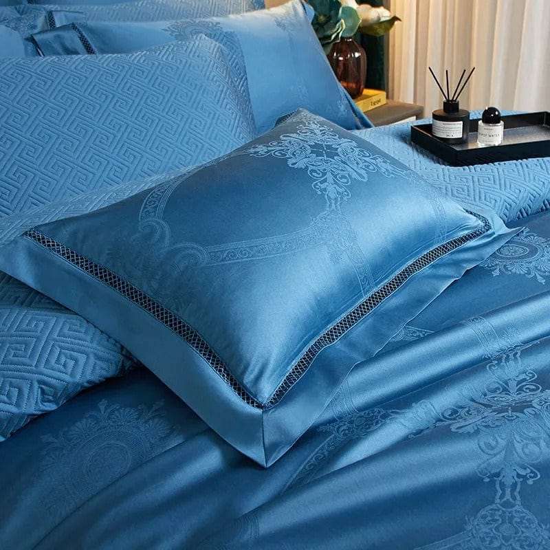 Blue Bedding Set for a Touch of Elegance